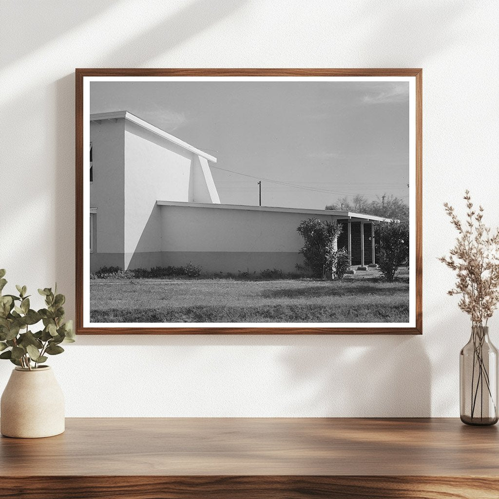 Apartment House and Garage at Chandler Unit Arizona 1940