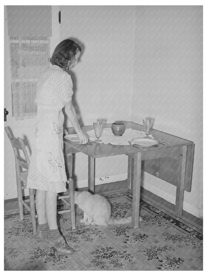 Casa Grande Valley Farms Wife Setting Table 1940