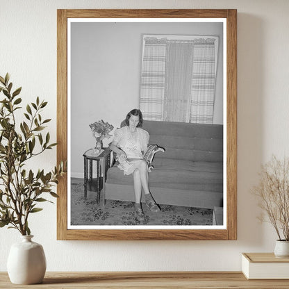 Casa Grande Valley Farms Wife Living Room May 1940