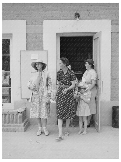 Grocery Store Scene in Casa Grande Valley Farms 1940