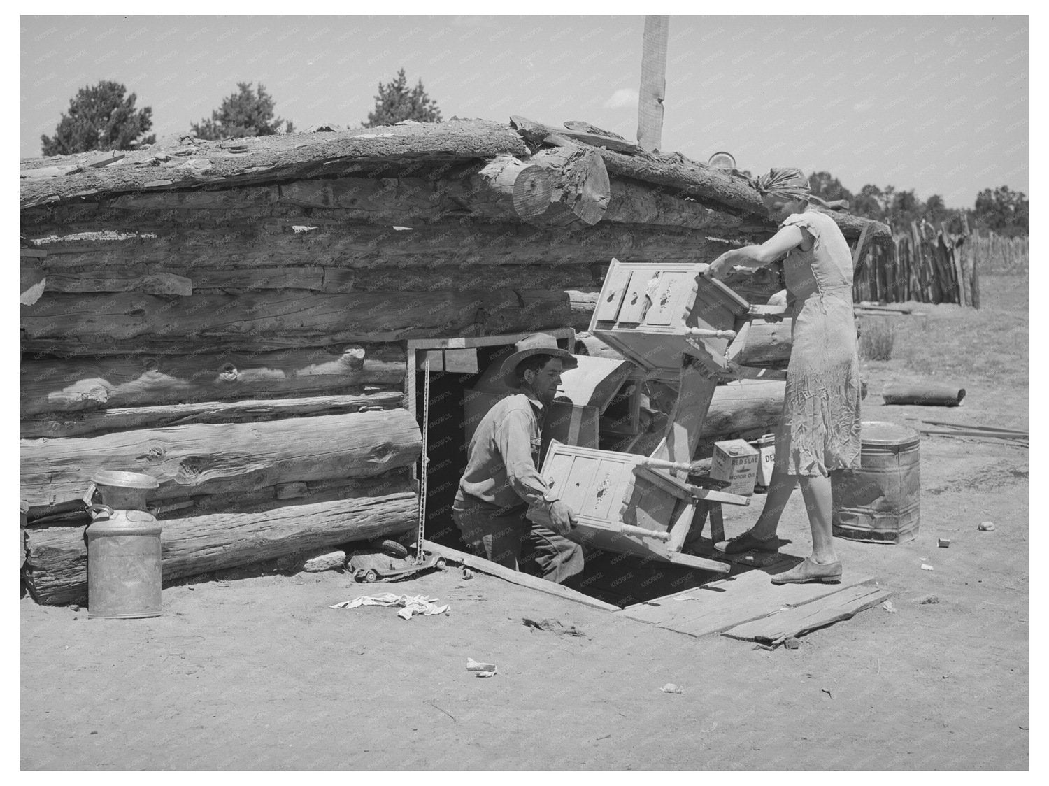 Mr and Mrs Caudill Moving Furniture in Pie Town 1940