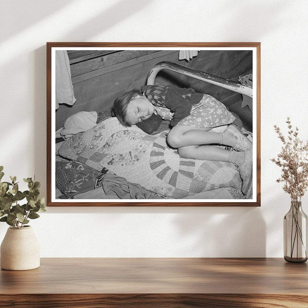 Josie Caudill Sleeping at Forty-two Party Pie Town 1940