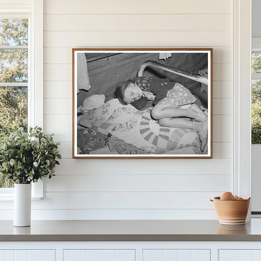 Josie Caudill Sleeping at Forty-two Party Pie Town 1940