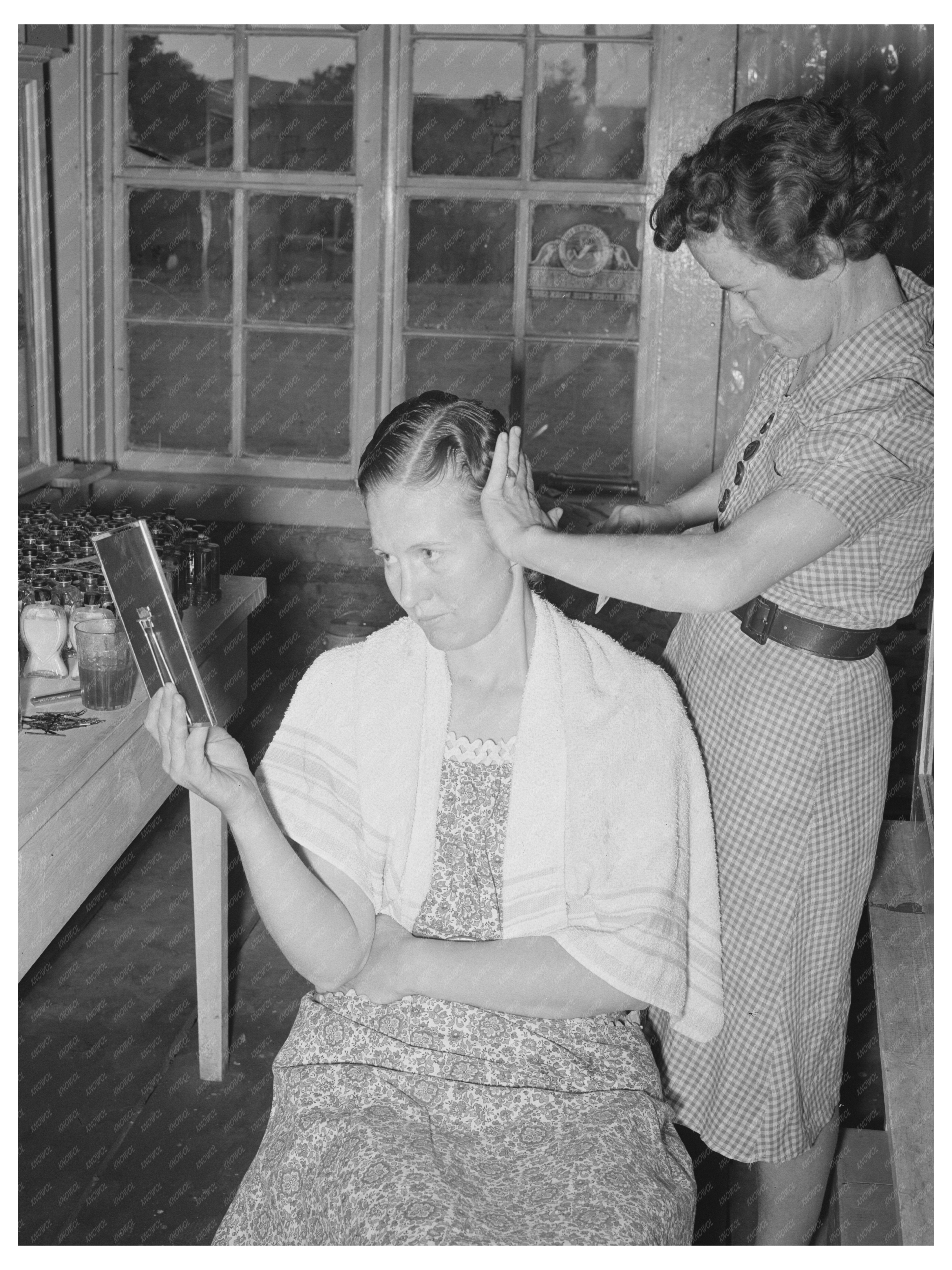 Women Hairstyling in Pie Town New Mexico June 1940