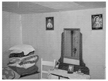 Guest Room on George Huttons Farm Pie Town 1940