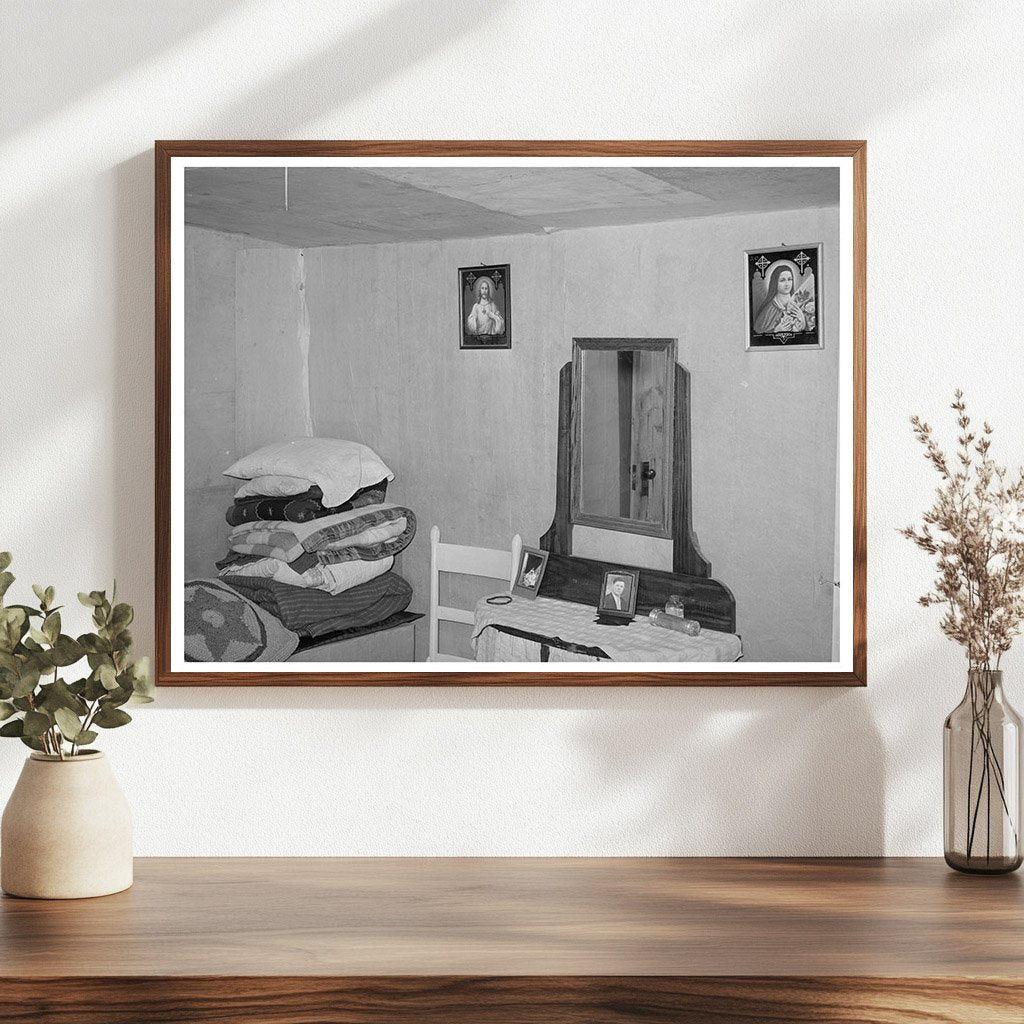 Guest Room on George Huttons Farm Pie Town 1940