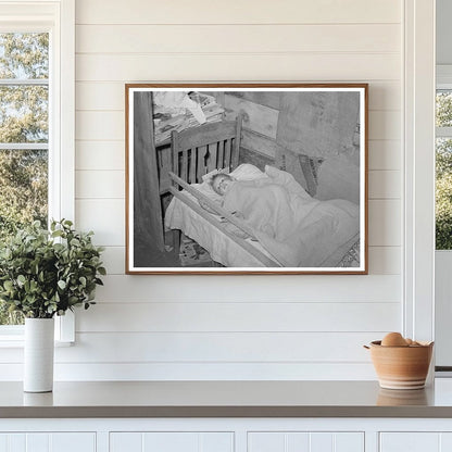 Baby in Homemade Bed Pie Town New Mexico June 1940