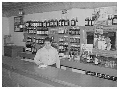 Barkeeper in Penasco New Mexico August 1940