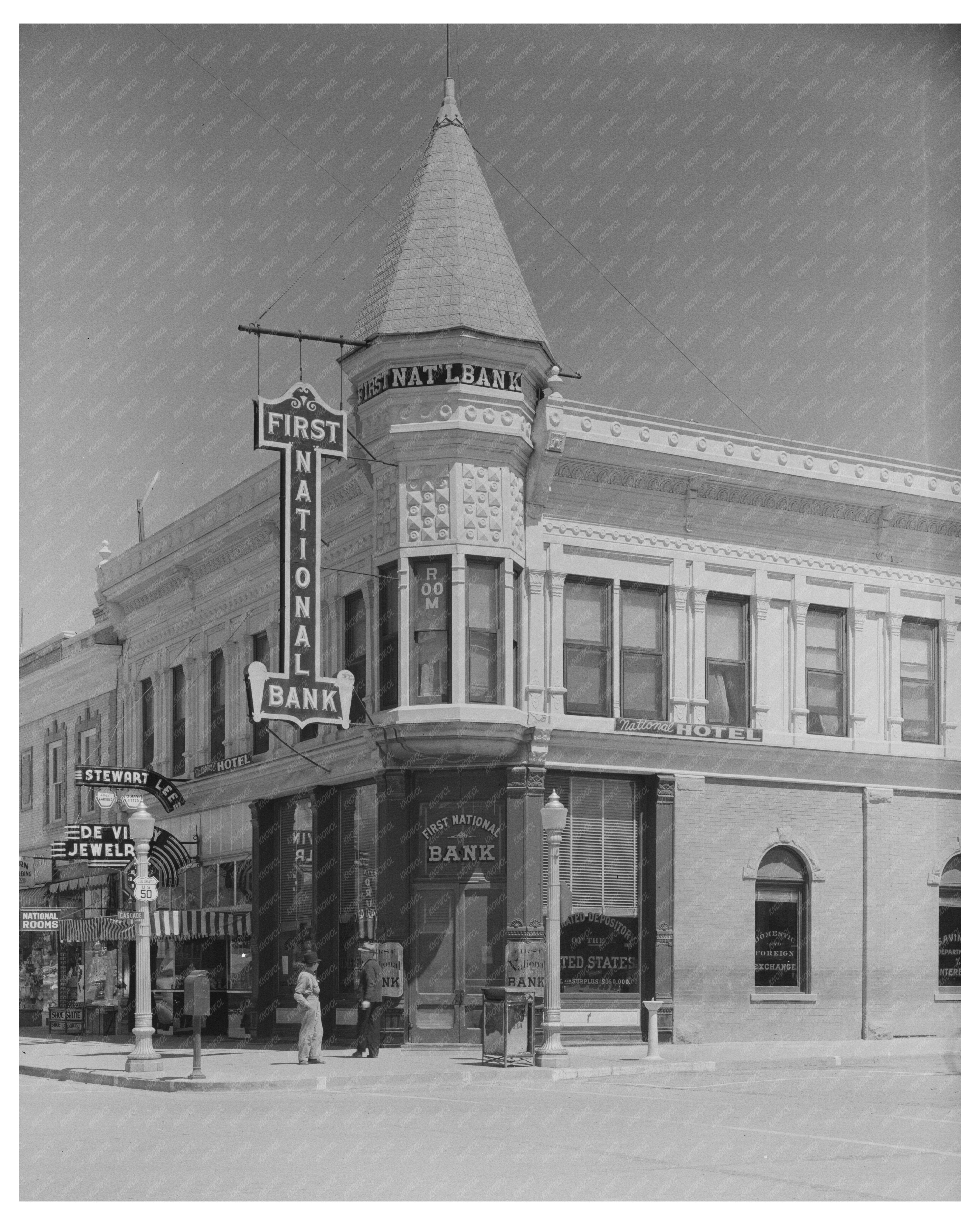 Vintage Bank in Montrose Colorado September 1940