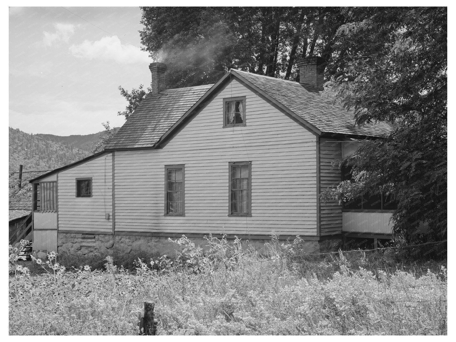 Farmers Home in Animas River Valley Colorado 1940