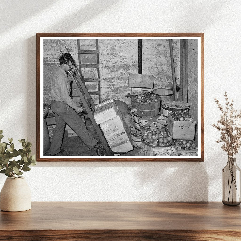 1940 Workers Handling Fruit in Santa Clara Utah Warehouse