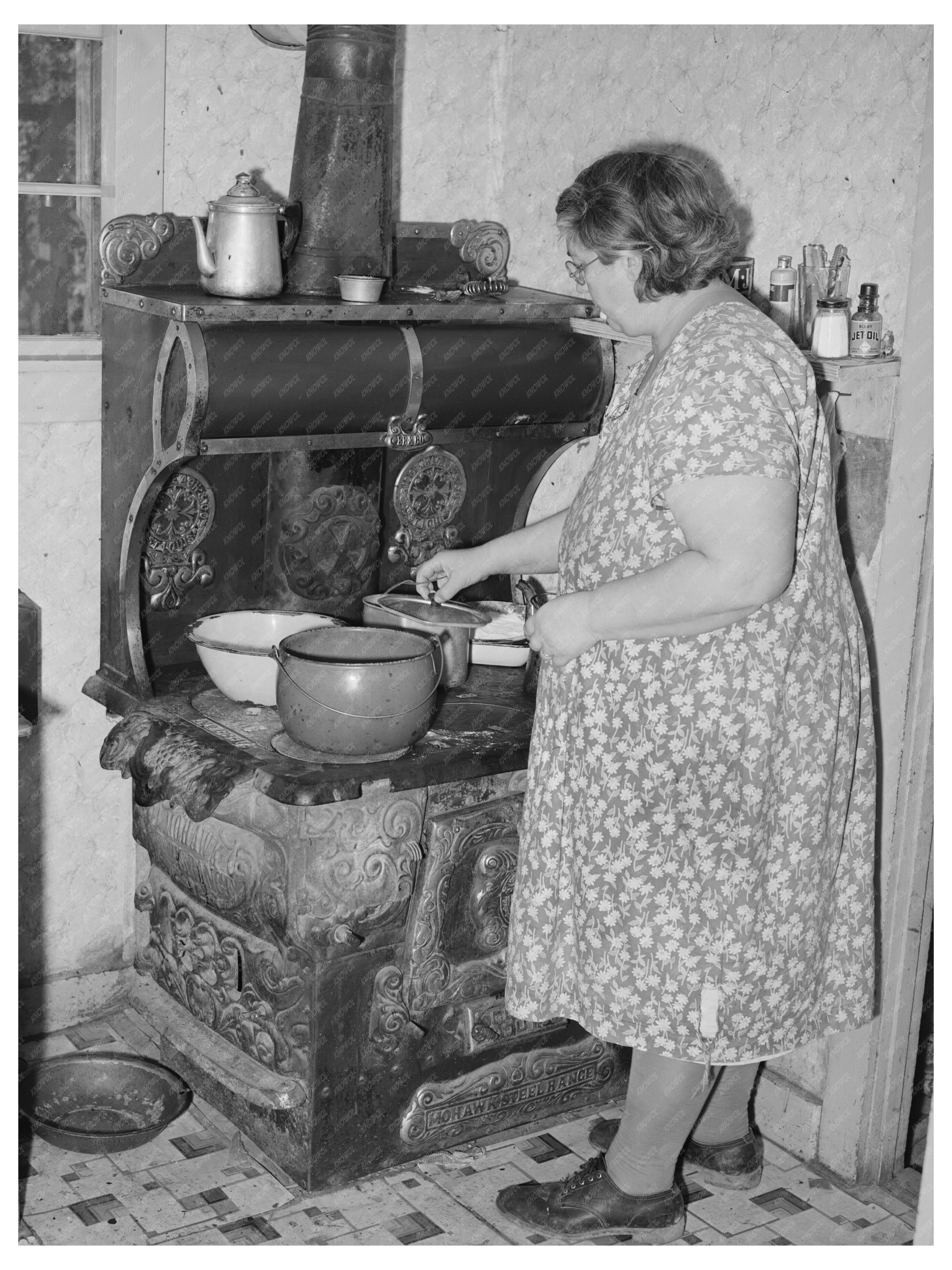 Cooking Lunch in Tehama County California November 1940