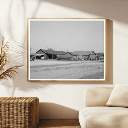 Truck and Tractor Repair Shops at Earl Fruit Company 1940