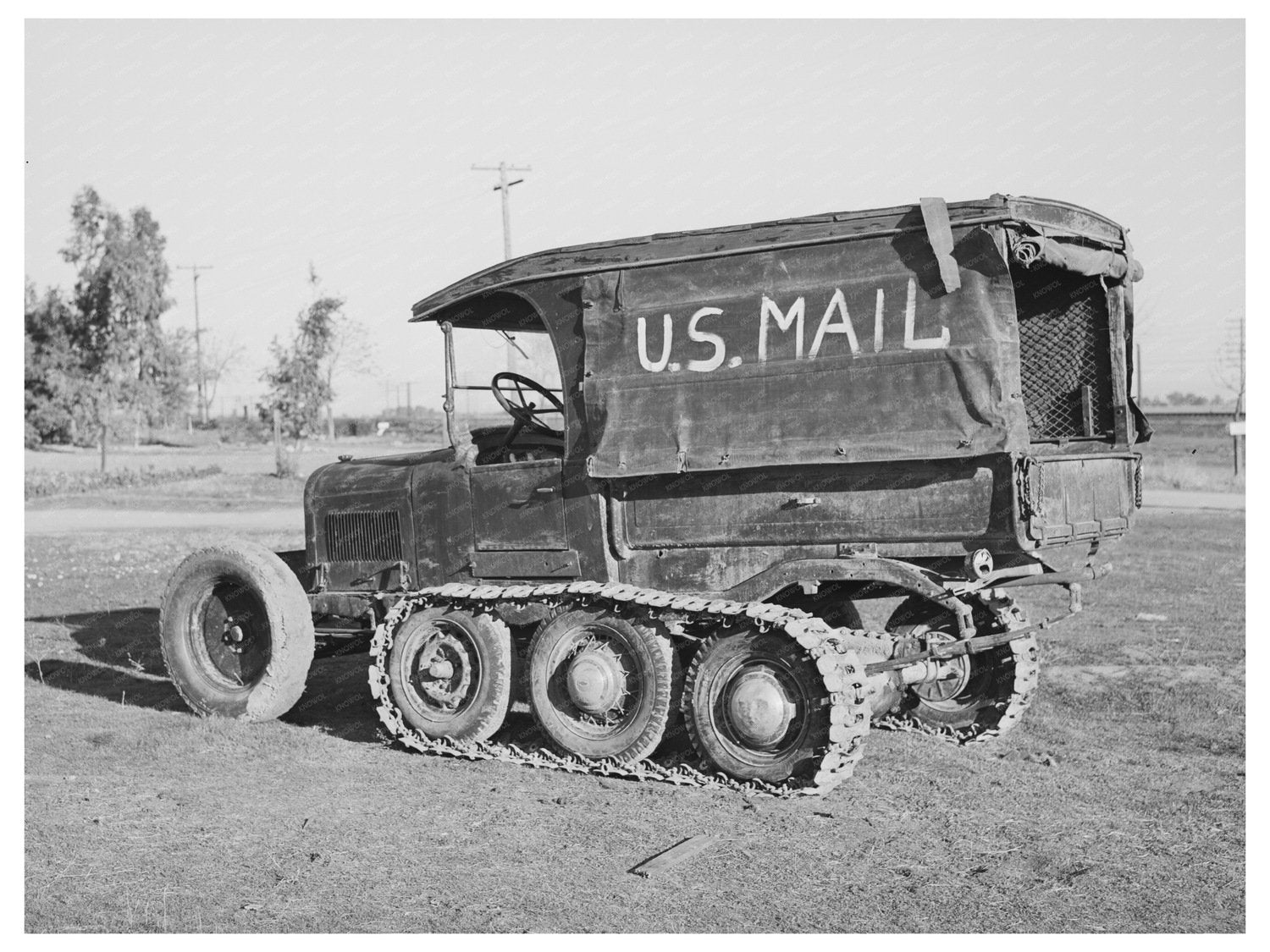 1940 U.S. Mail Truck in Snowy Nevada County California