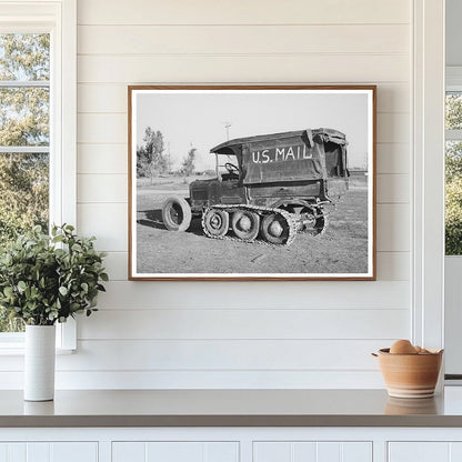 1940 U.S. Mail Truck in Snowy Nevada County California