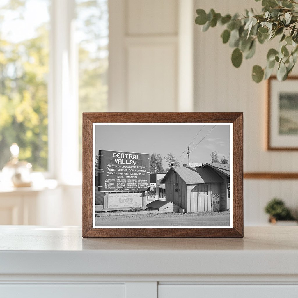 1940 Central Valley Real Estate Office Sign Image