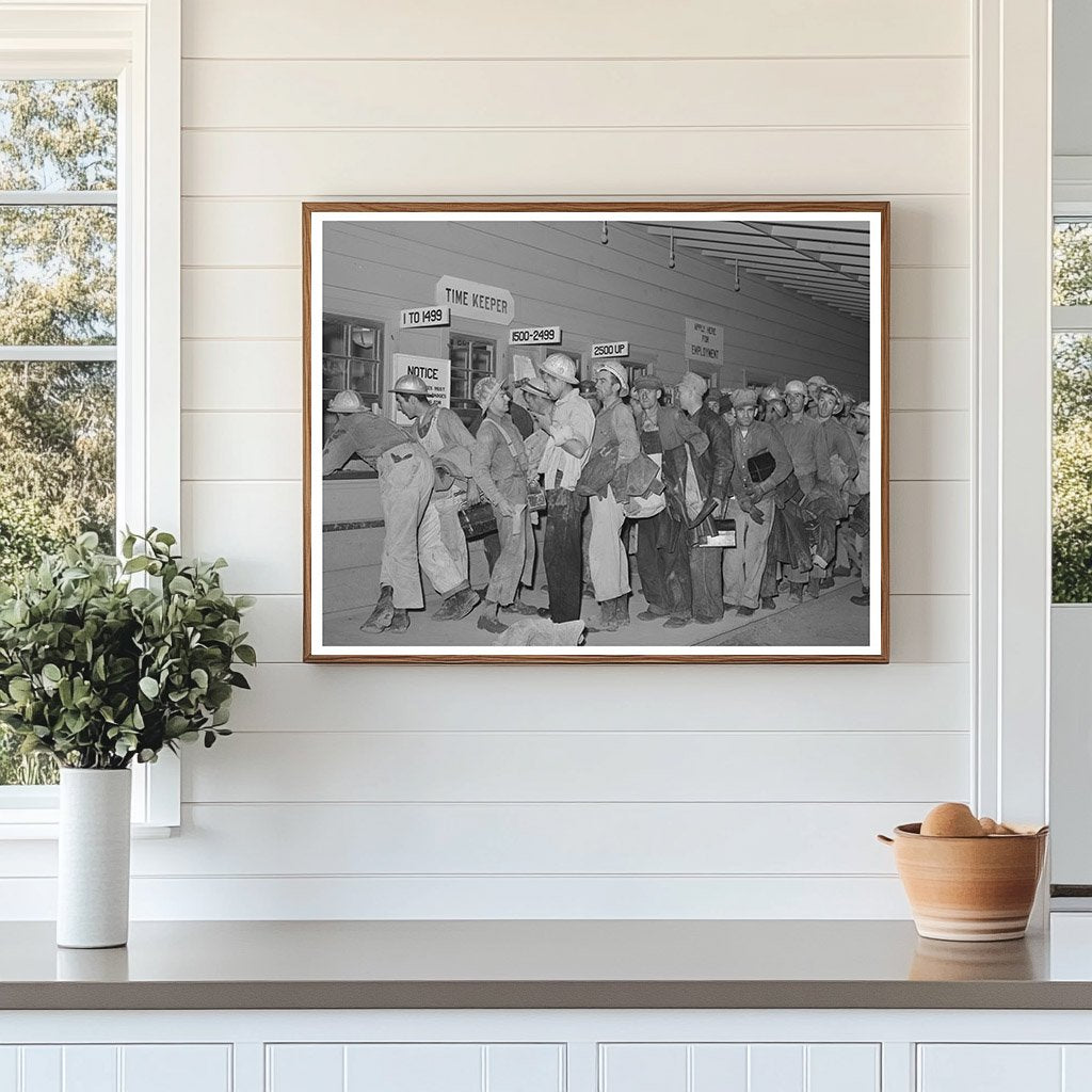1940 Construction Workers Receiving Pay at Shasta Dam