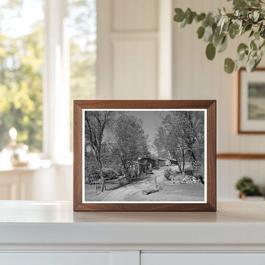 Tourist Court for Shasta Dam Workers 1940