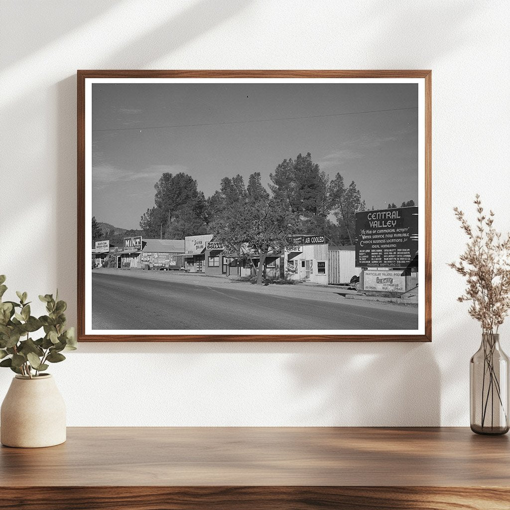 Main Street Central Valley California November 1940 Photo