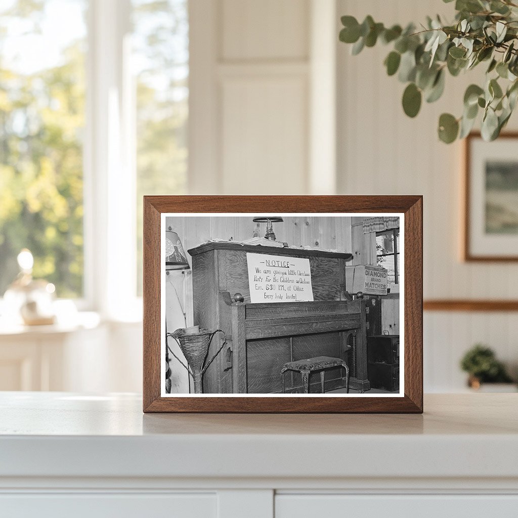 San Diego Tourist Office Sign Family Men 1940