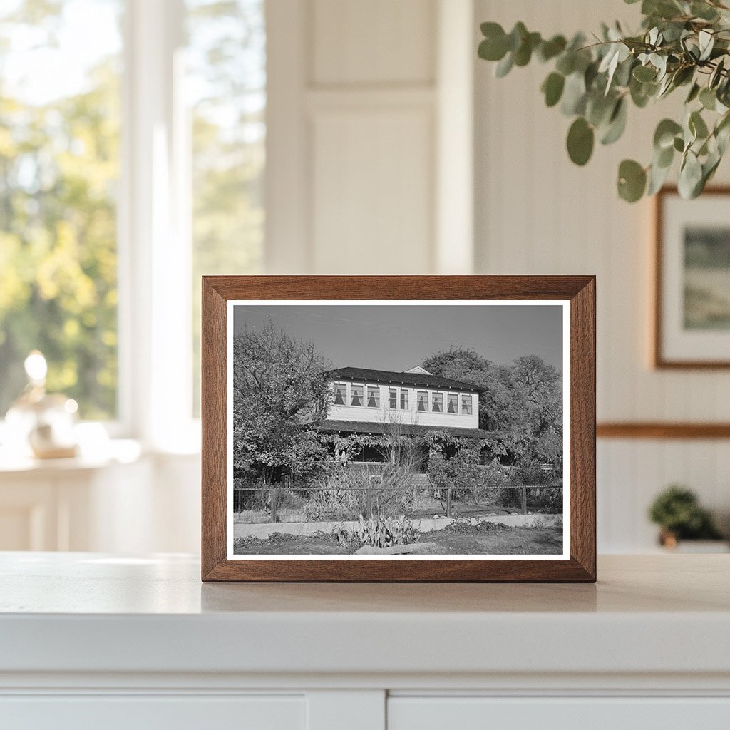 1940 Vintage Farmhouse Photo near Auburn California