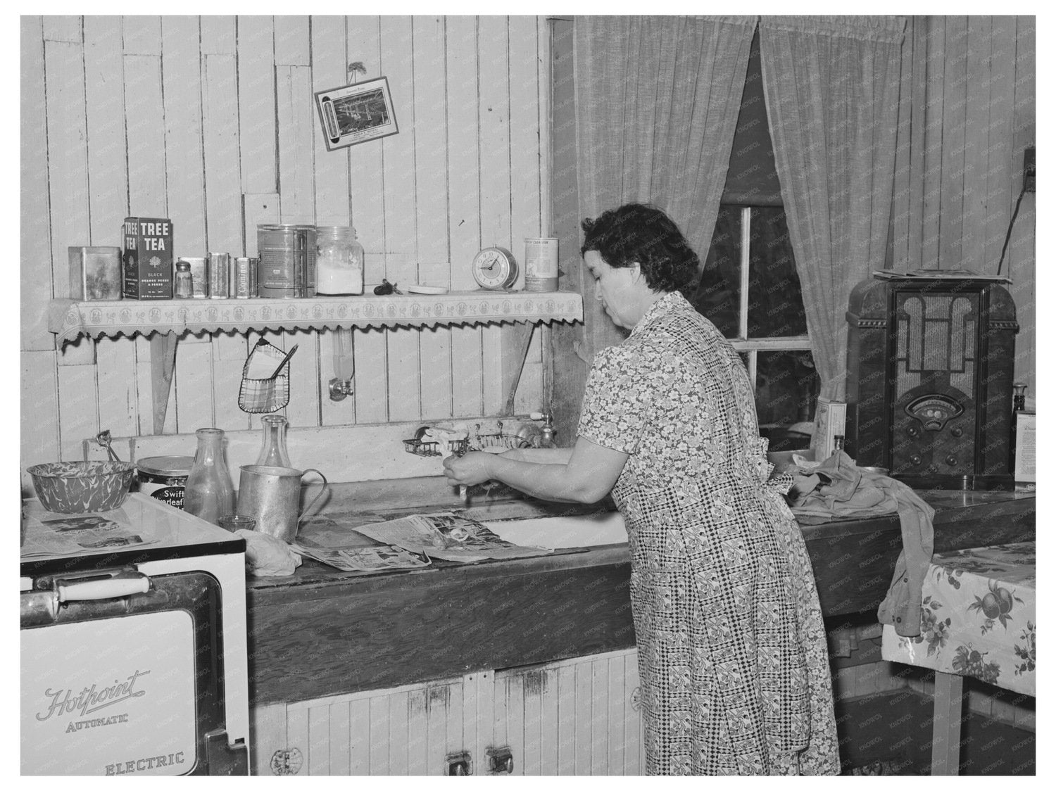 1940 Kitchen Scene of Farmers Wife in Auburn California