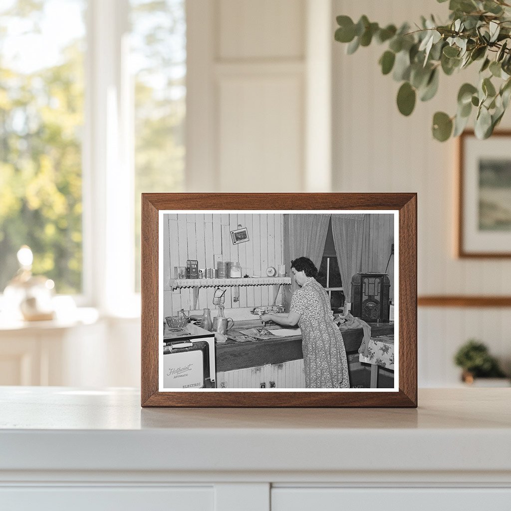 1940 Kitchen Scene of Farmers Wife in Auburn California