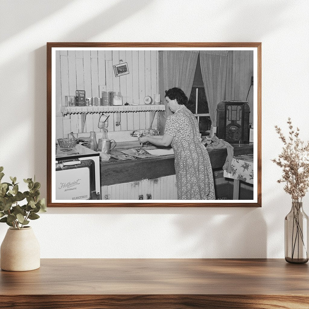 1940 Kitchen Scene of Farmers Wife in Auburn California