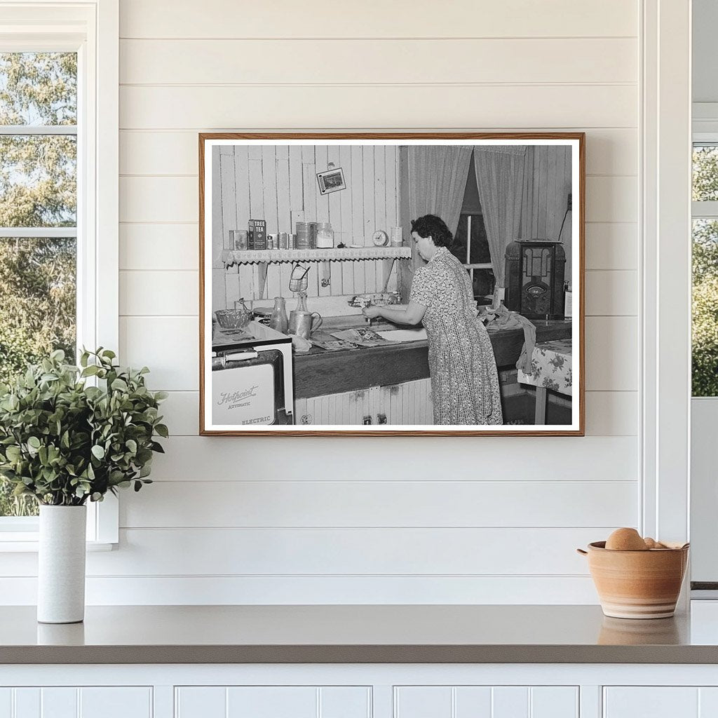 1940 Kitchen Scene of Farmers Wife in Auburn California