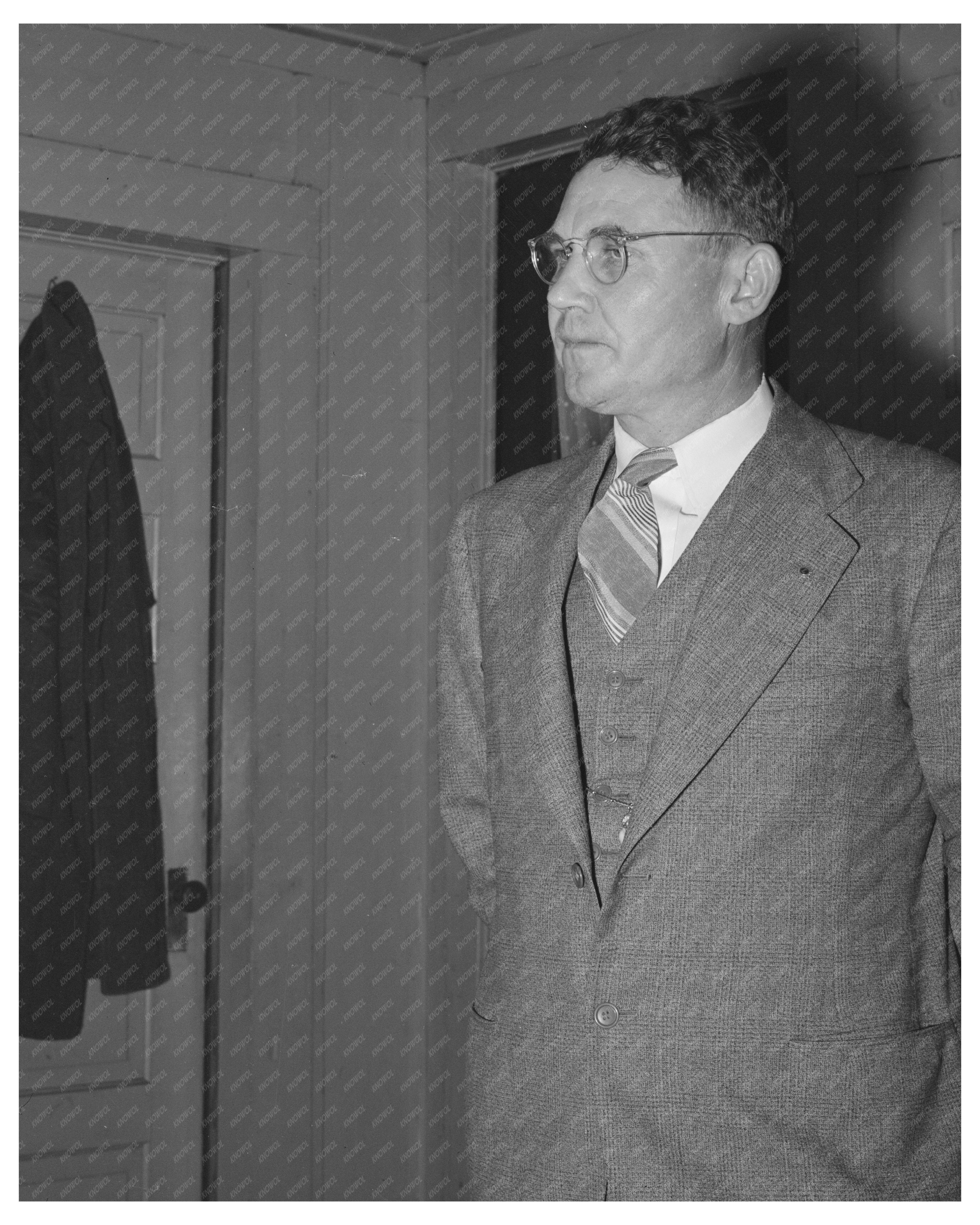 Speaker at Farmers Meeting Gold Hill California 1940