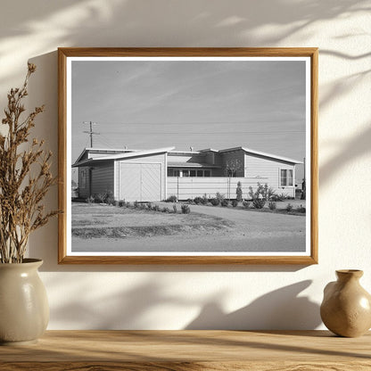 Camp Managers House Yuba City California December 1940