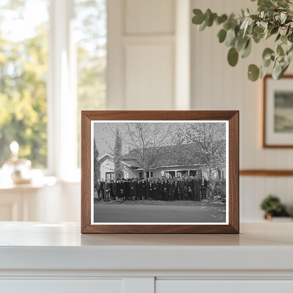 Loomis Fruit Association Members and Wives December 1940