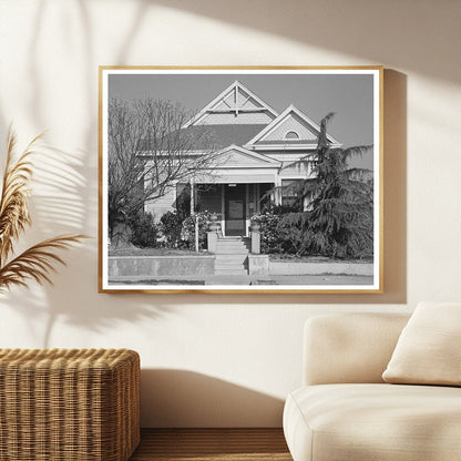 Vintage House in Loomis California December 1940