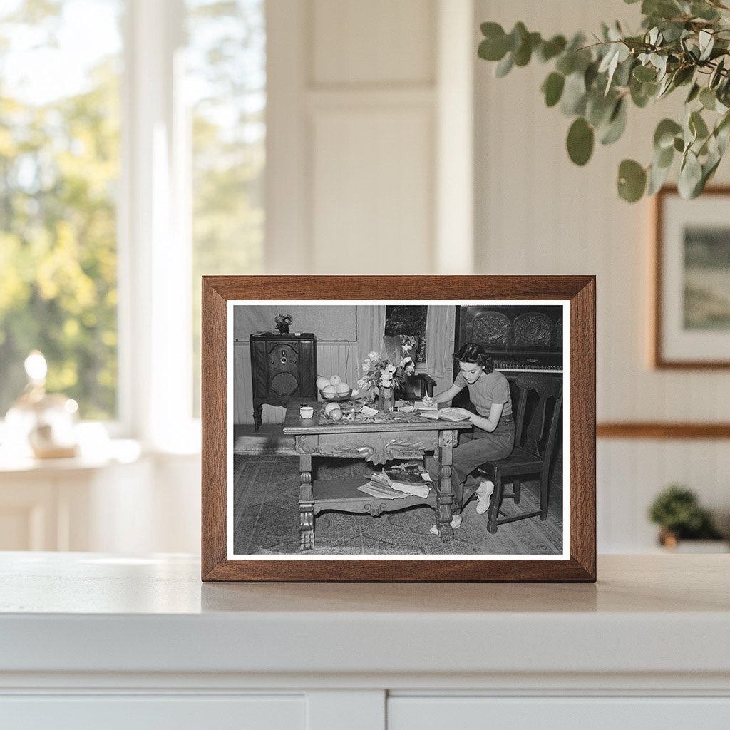 Daughter of Placer County Fruit Farmer December 1940