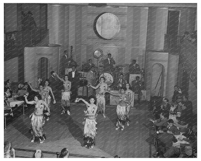 Chicago Cabaret Scene April 1941 FSA/OWI Collection