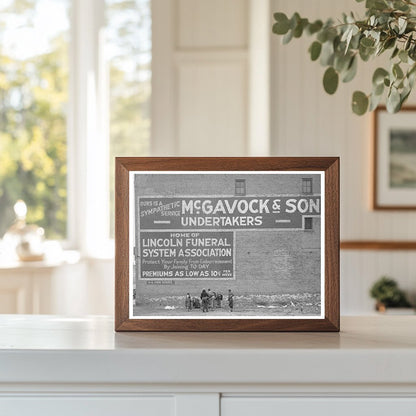 Vintage Chicago Signage Photo April 1941