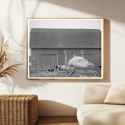 Hancock County Ohio Barnyard Scene April 1941