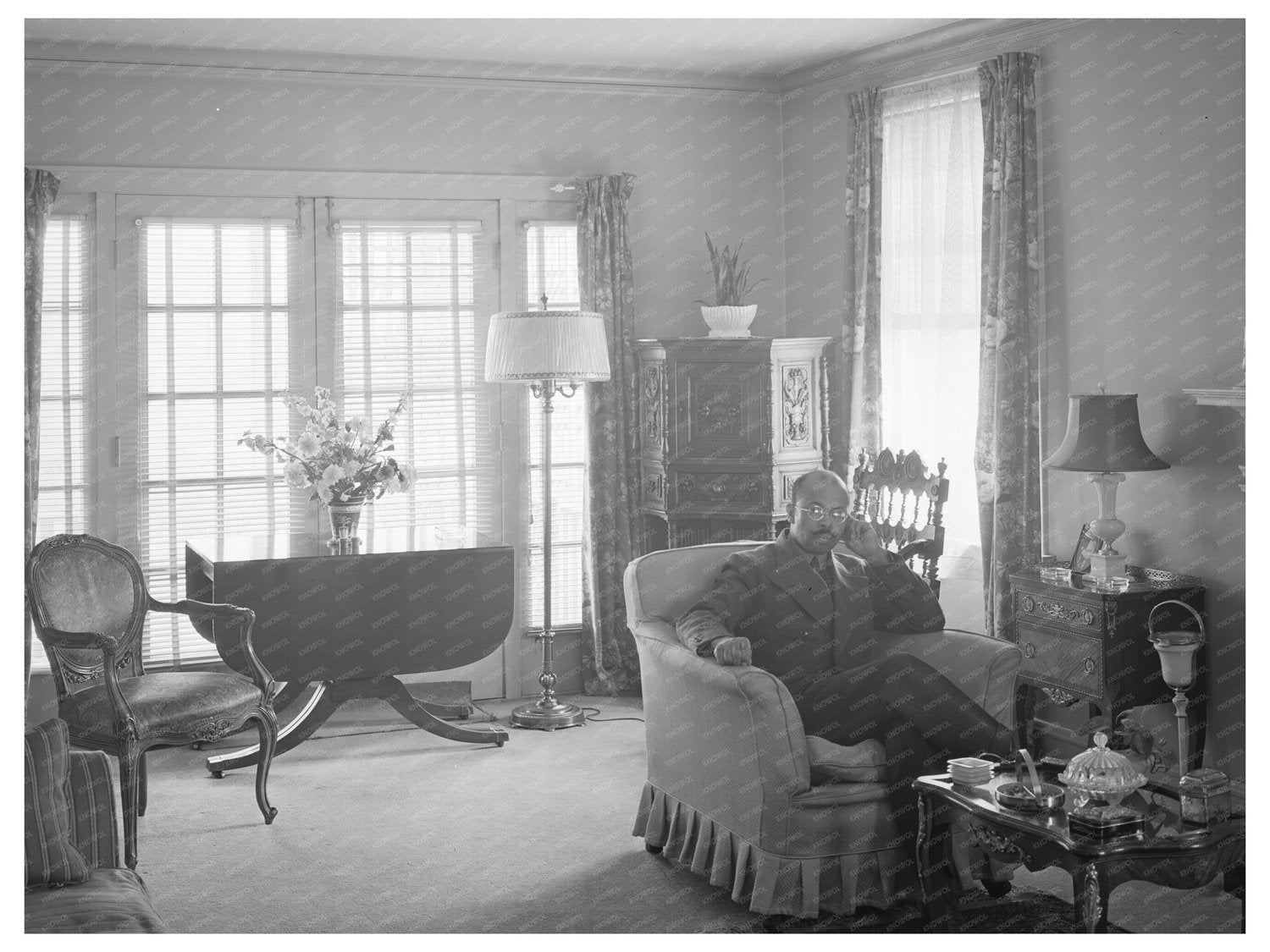 1941 Chicago Living Room Vintage Interior Design Image