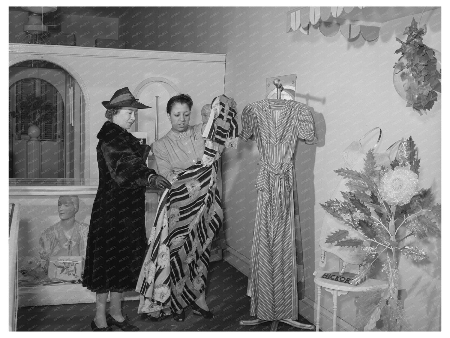 1941 Vintage Dress Shop on 47th Street Chicago