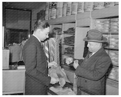 Mens Shop on 47th Street Chicago April 1941