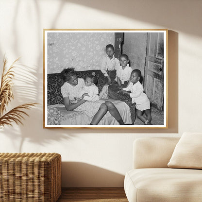 Family Receiving Relief Assistance in Chicago April 1941