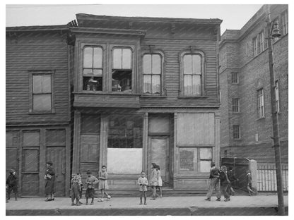 1941 Vintage Chicago Neighborhood with Children and House