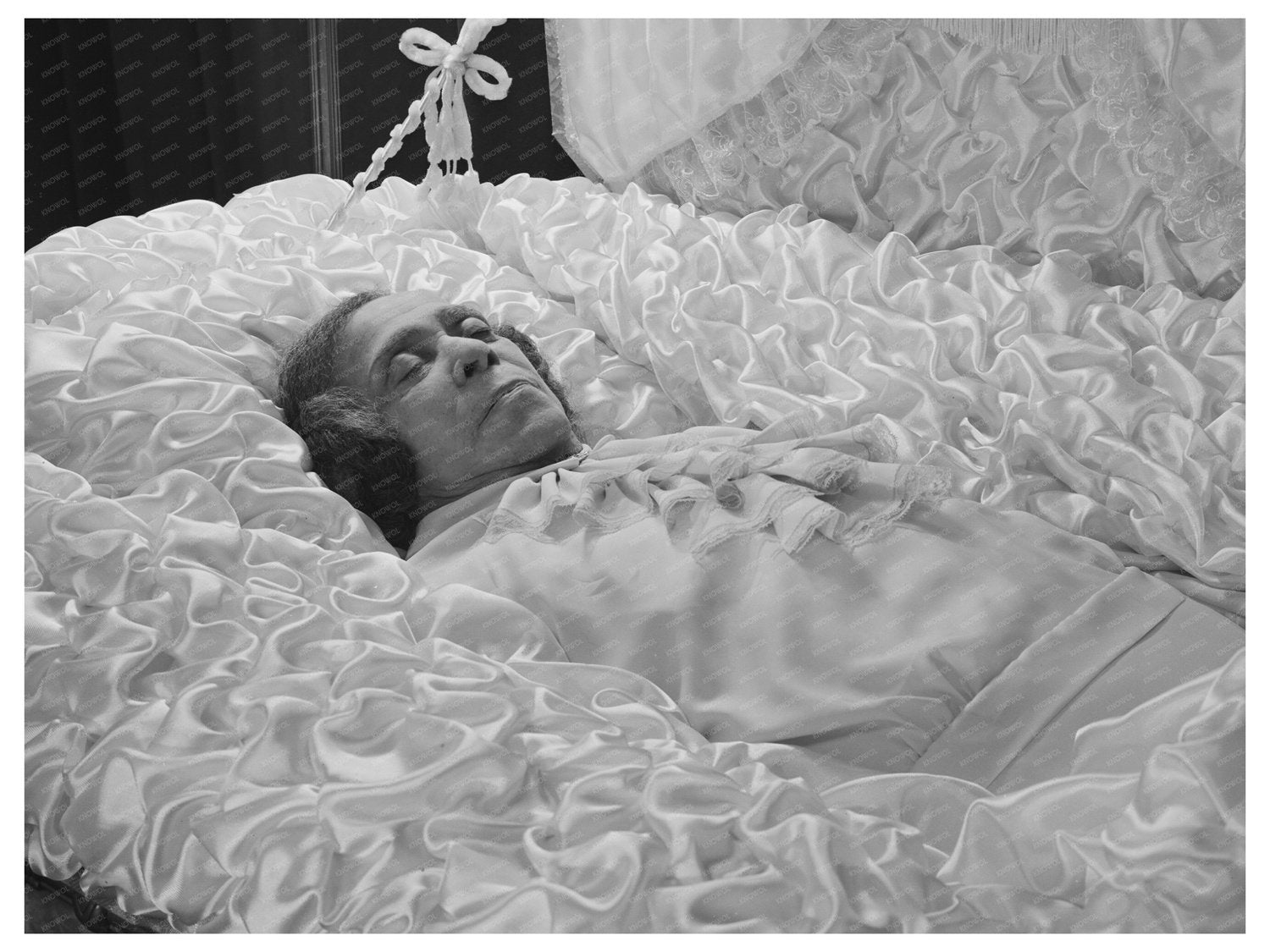 Chicago Death Scene April 1941 Historical Photograph