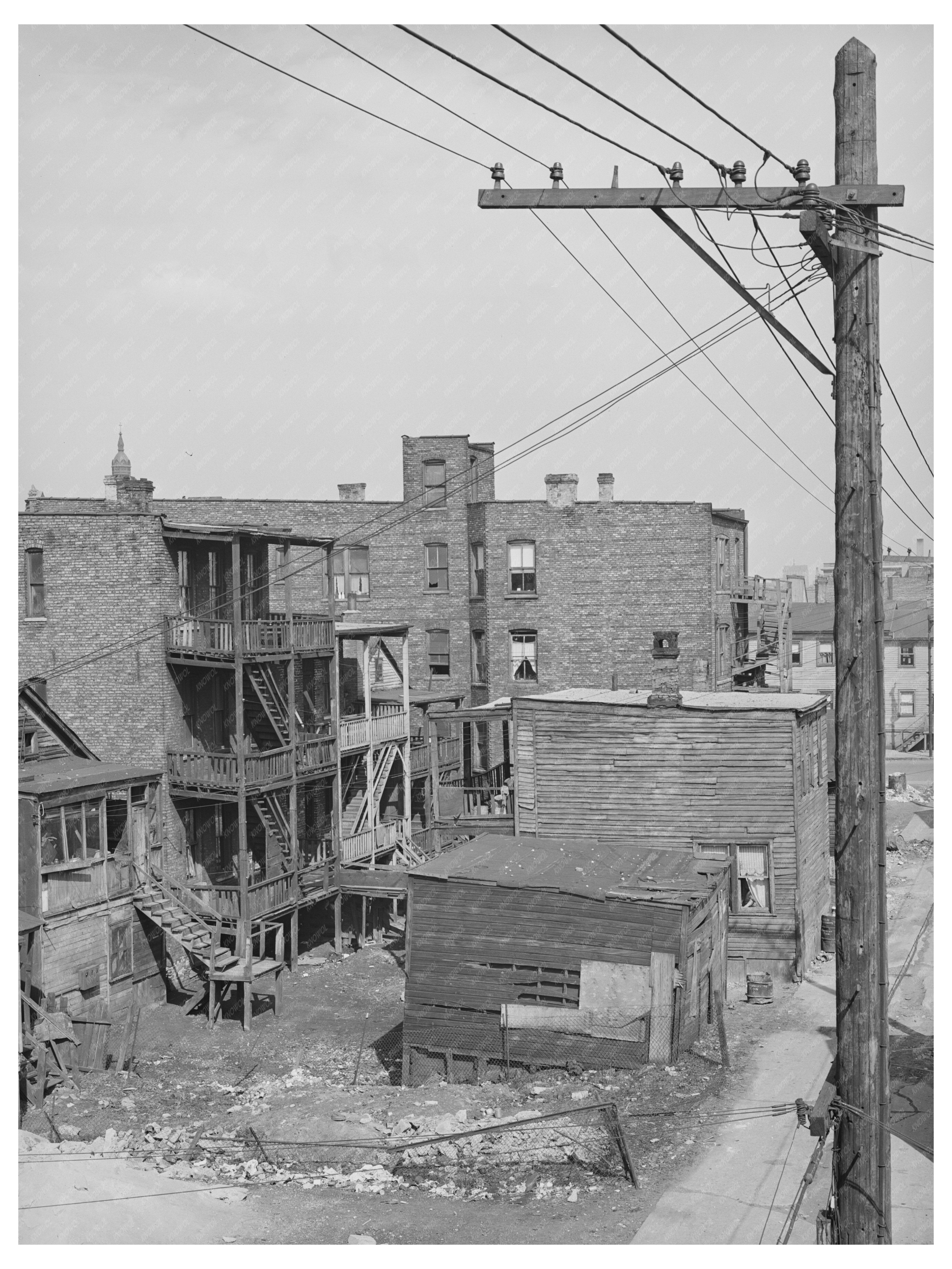 Chicago Residential Community April 1941 FSA/OWI Photo