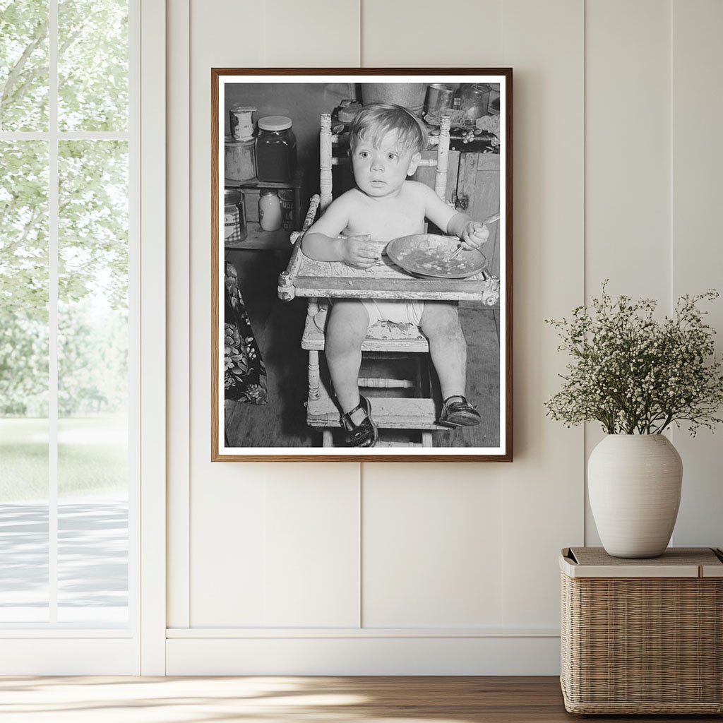 Child at Migratory Labor Camp Wilder Idaho May 1941