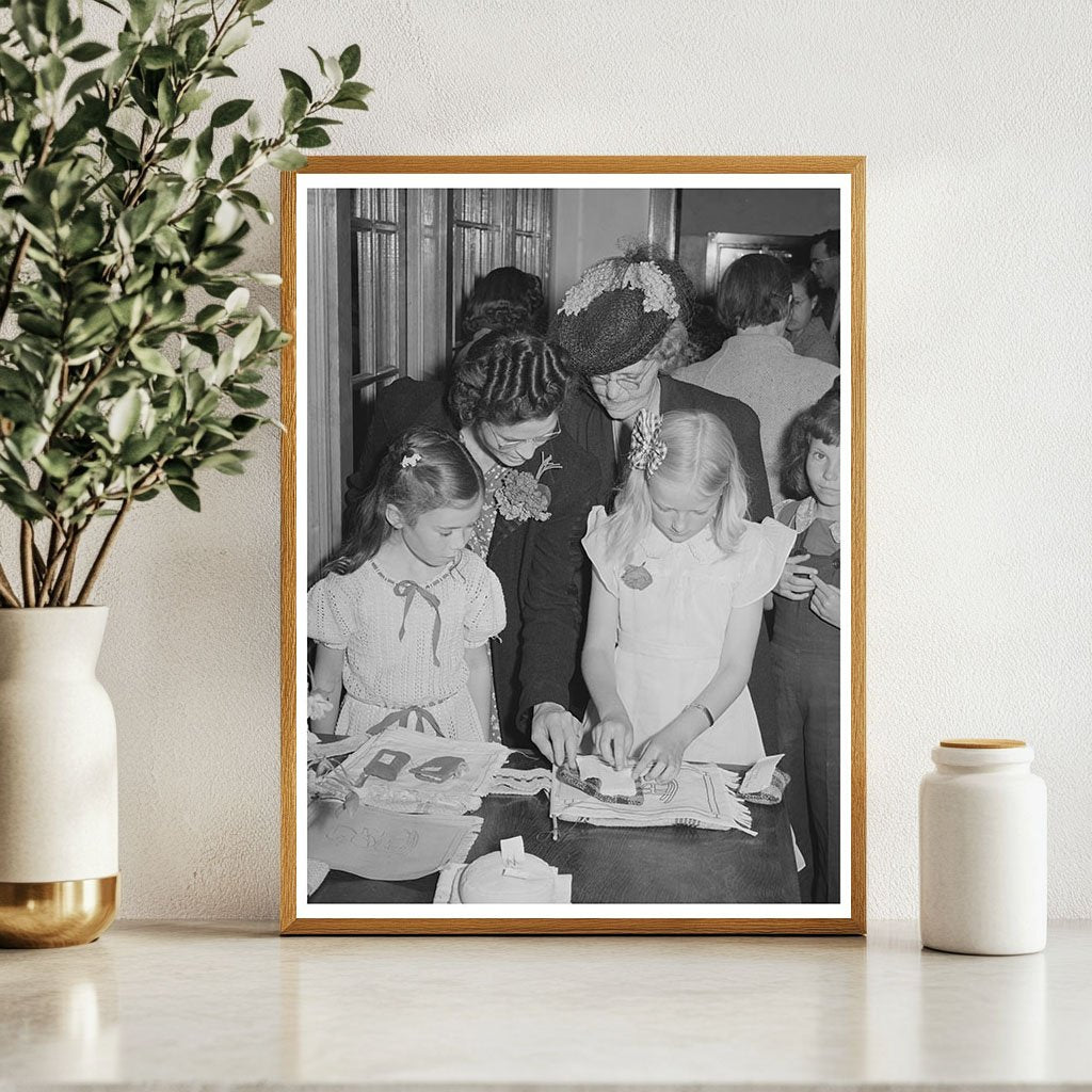 Schoolchildren and Mothers at 4-H Club Fair May 1941