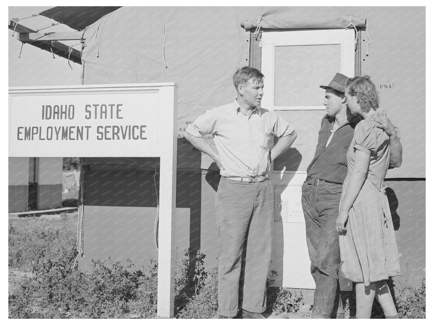 Idaho Farm Workers Meet Employment Representative May 1941