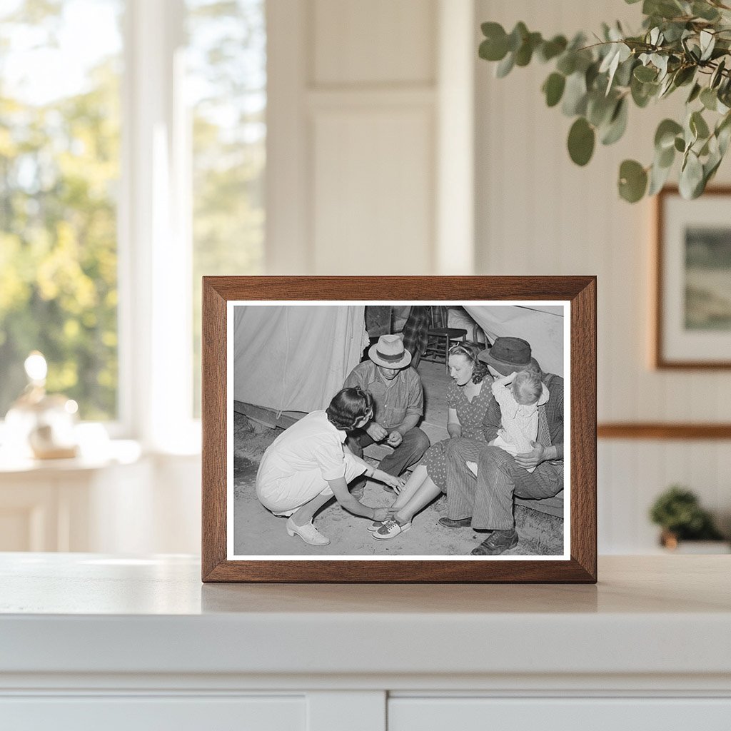 Nurse Visits Migratory Labor Camp in Wilder Idaho 1941