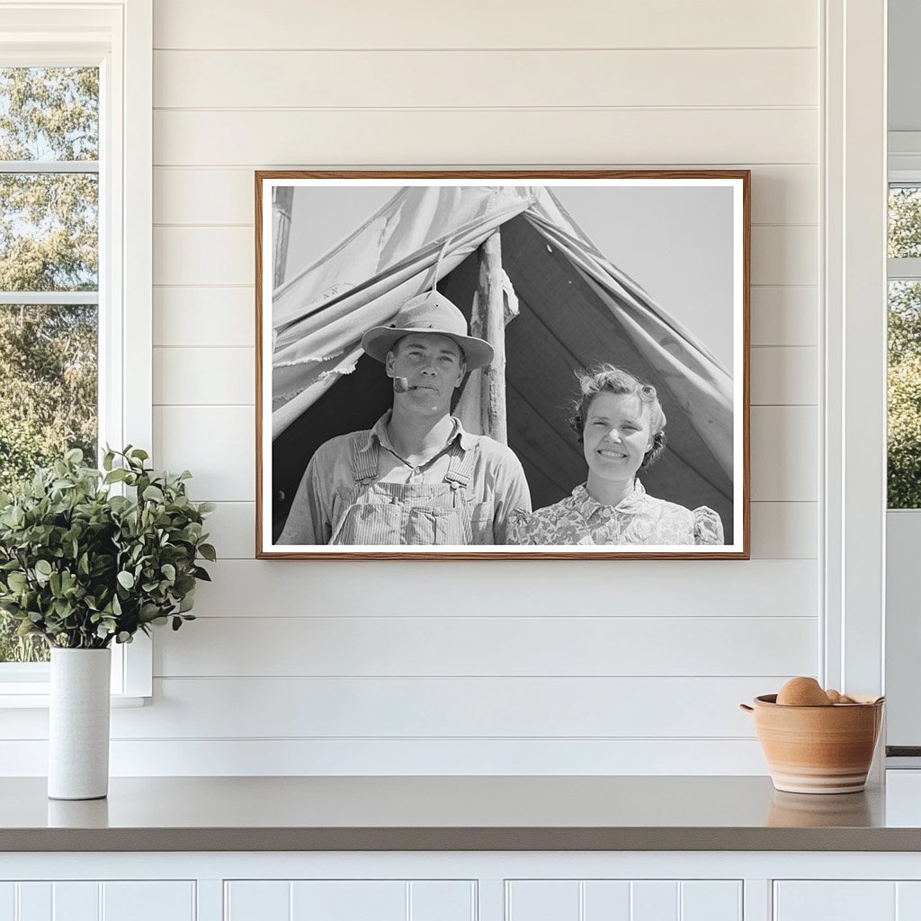 1941 Farmer and Wife at Vale-Owyhee Oregon Irrigation Project