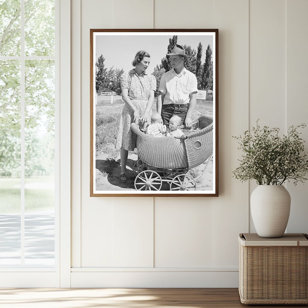 Farm Worker Family at Idaho Labor Camp May 1941